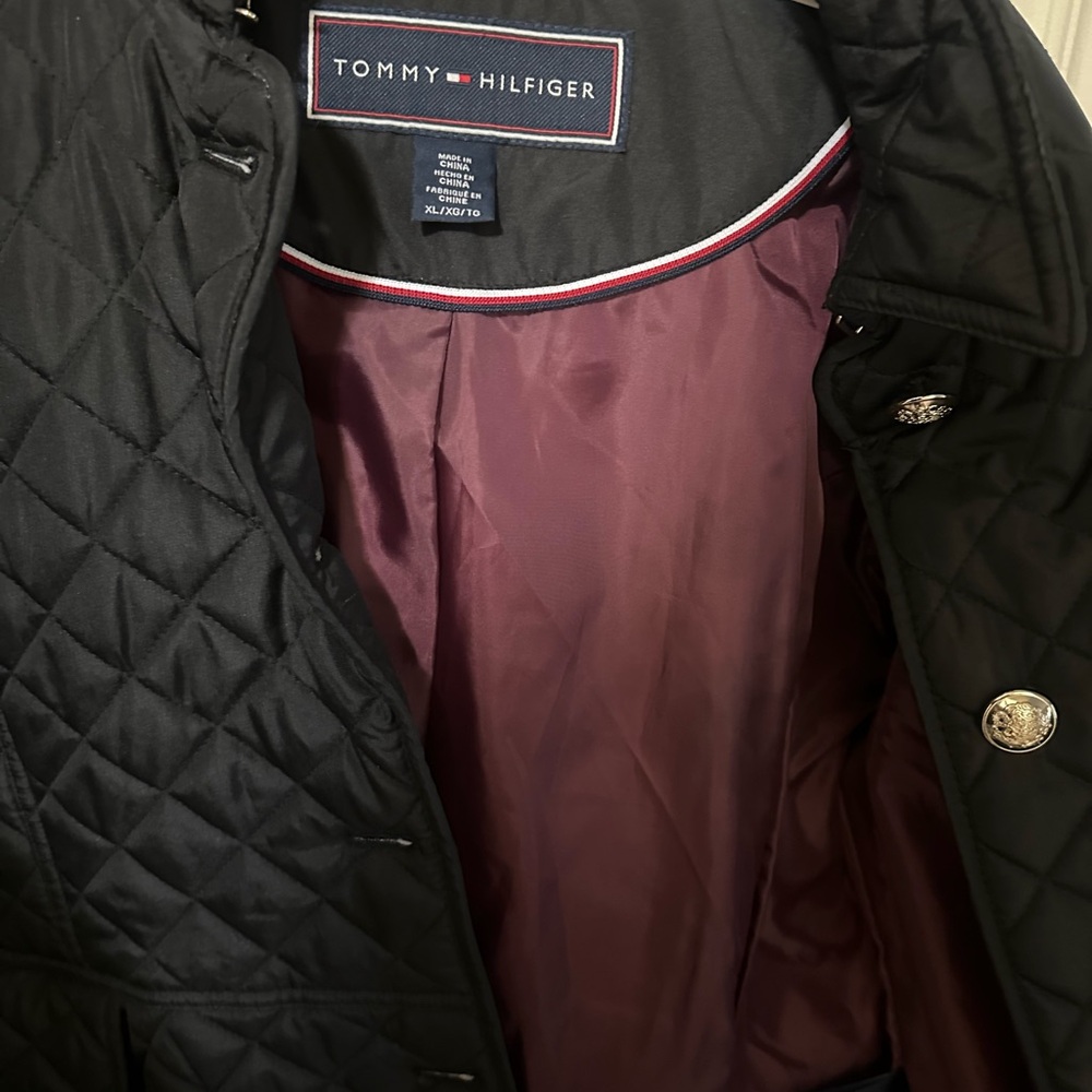 Tommy Hilfiger Black Quilted Coat with Burgundy Lining